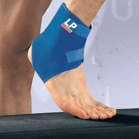 Universal fit Ankle Support